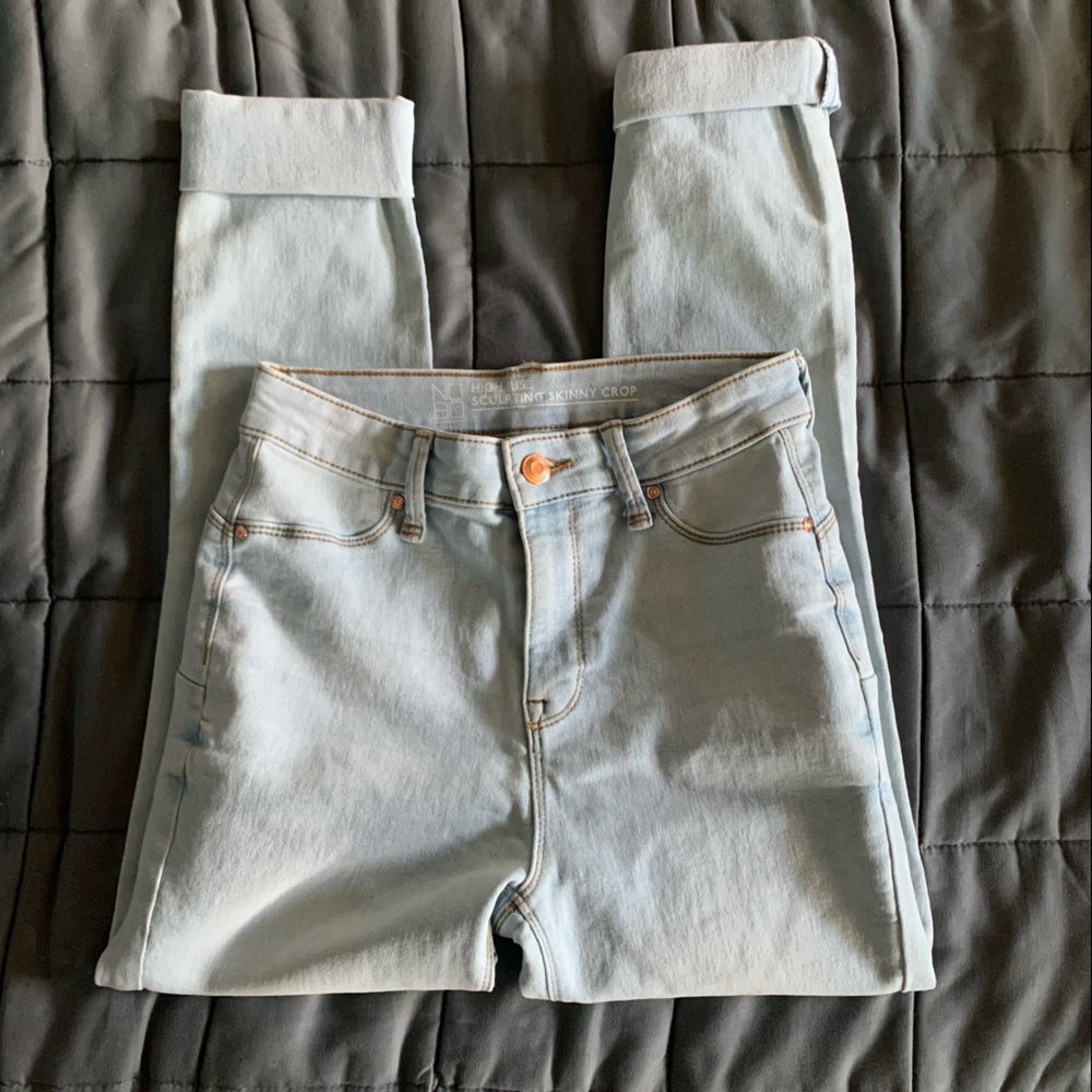 No Boundaries Skinny Cropped Jeggings
